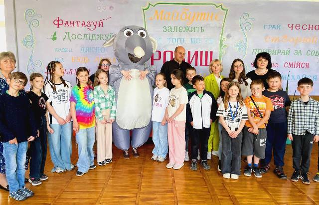 На одній хвилі з майбутнім абітурієнтами